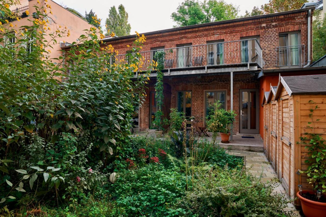 Beautiful Backyard Remise Apartment Berlin Exterior photo