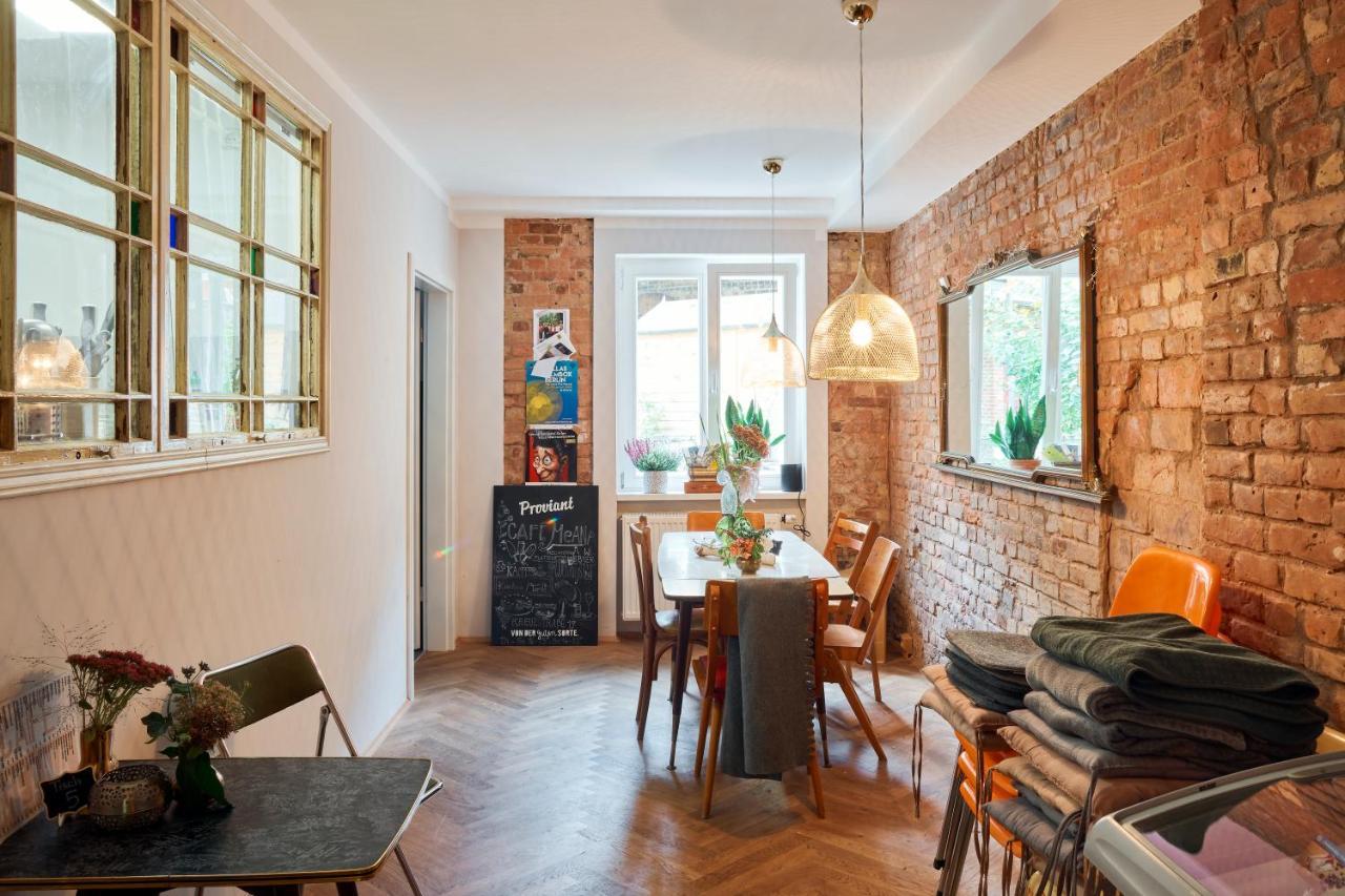 Beautiful Backyard Remise Apartment Berlin Exterior photo